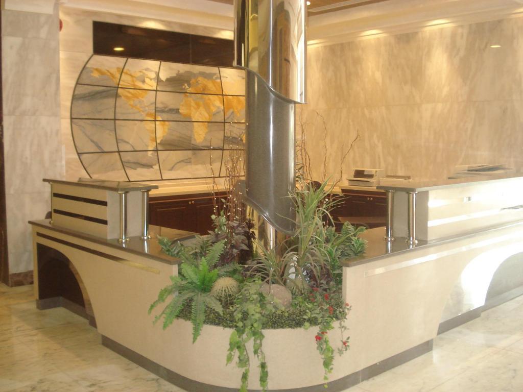 Al Tayyar Suites & Hotel Apartments - Riad Exterior foto