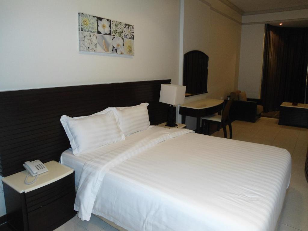 Al Tayyar Suites & Hotel Apartments - Riad Habitación foto