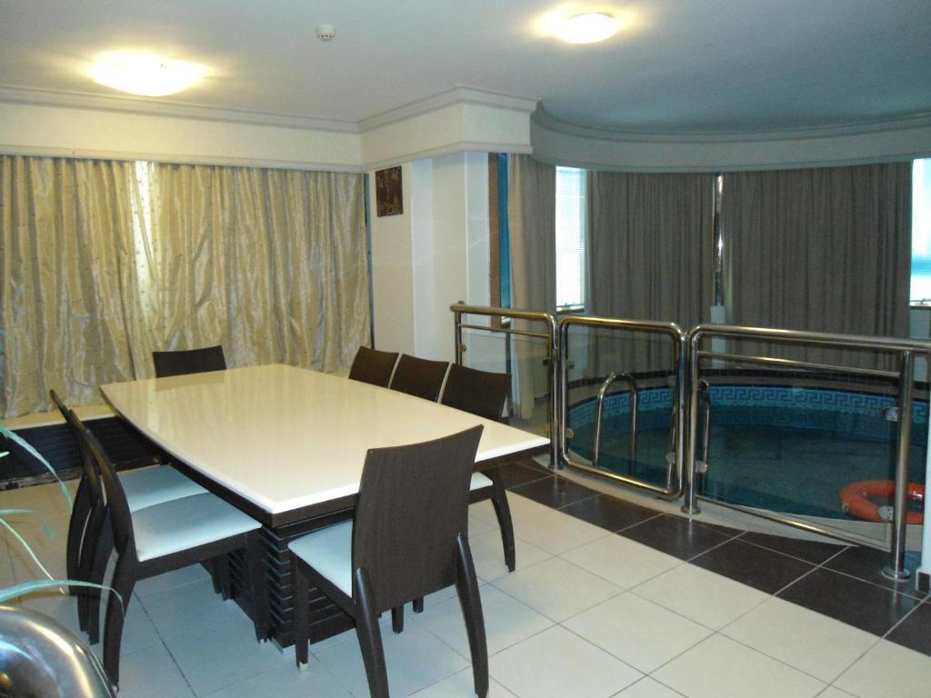 Al Tayyar Suites & Hotel Apartments - Riad Habitación foto